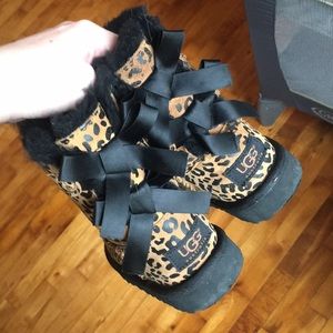 Girls Bailey Ugg boot
